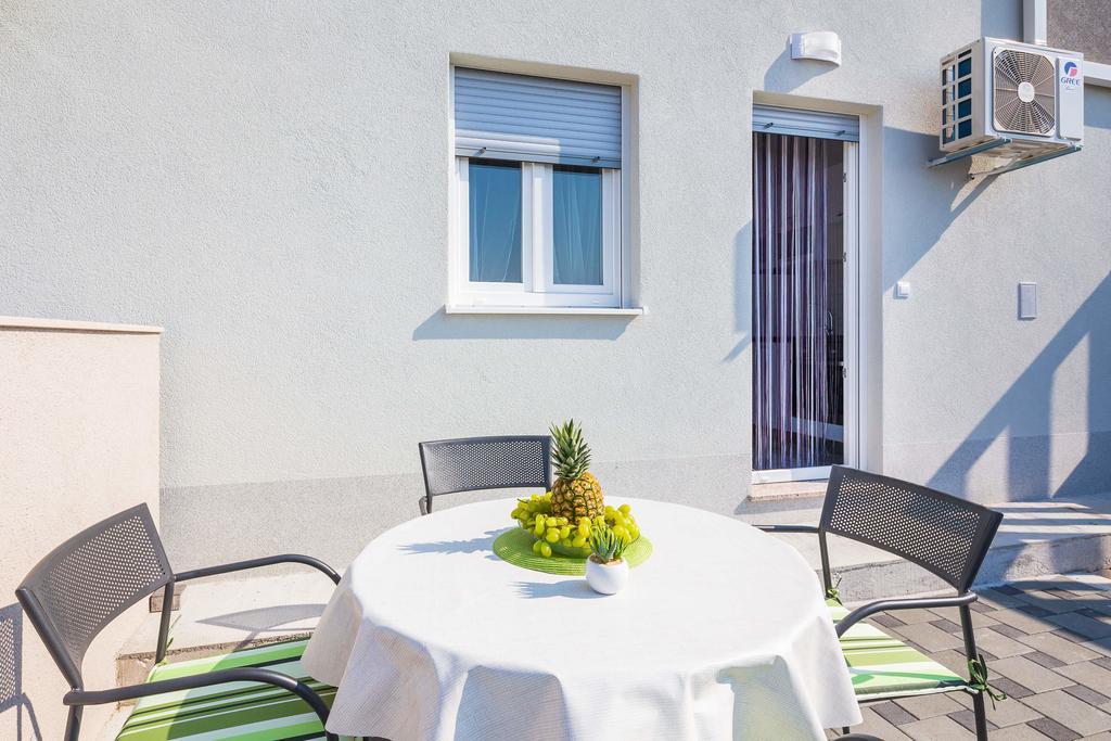 Apartments Sucic 세비드 객실 사진