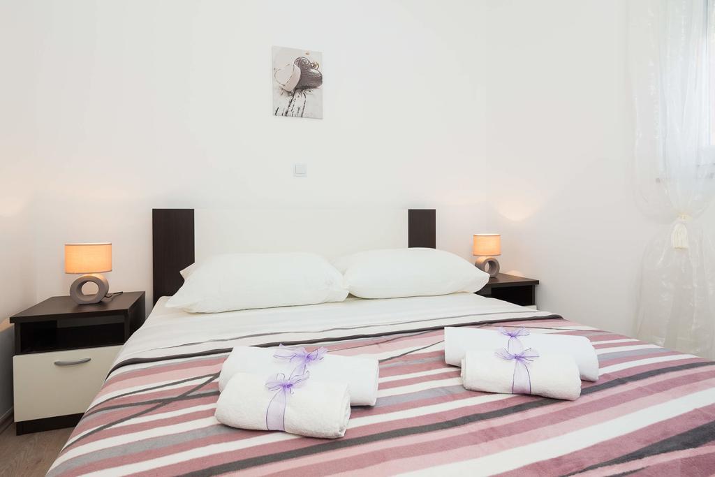 Apartments Sucic 세비드 객실 사진